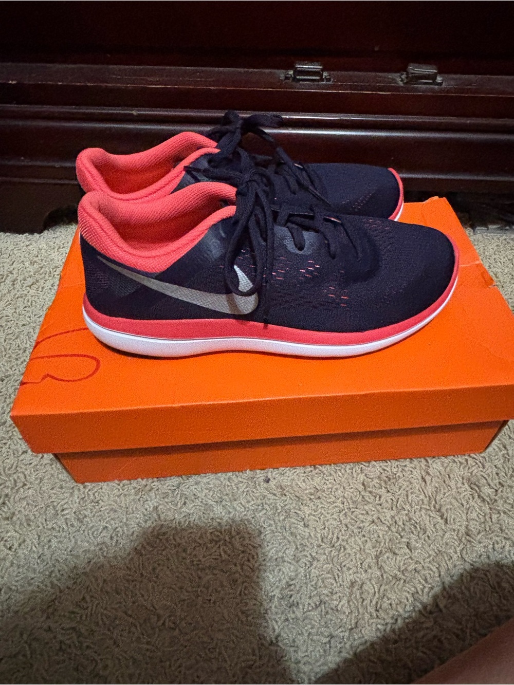 New Nike Women's navy and Coral Athletic Running Shoes